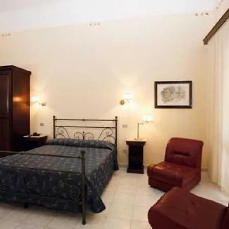 Cappello Ξενοδοχείο 3*